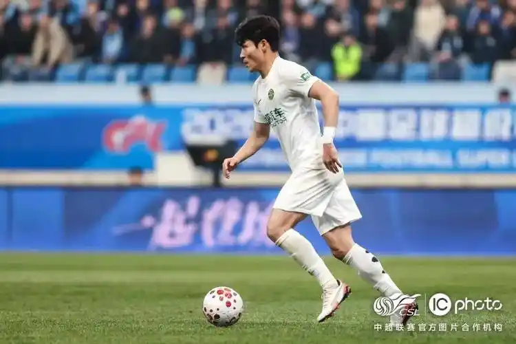 欧冠对决：国际米兰 VS 巴塞罗那